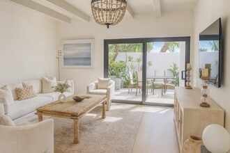 Building Photo - 250 S Ocean Blvd