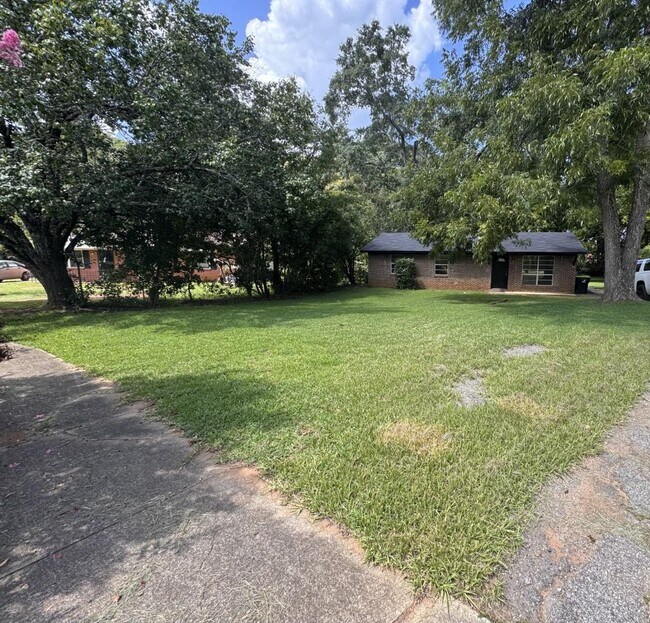 Building Photo - 119 Worthy Dr