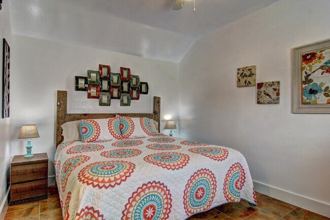 Foto del edificio - 134 N Alister St