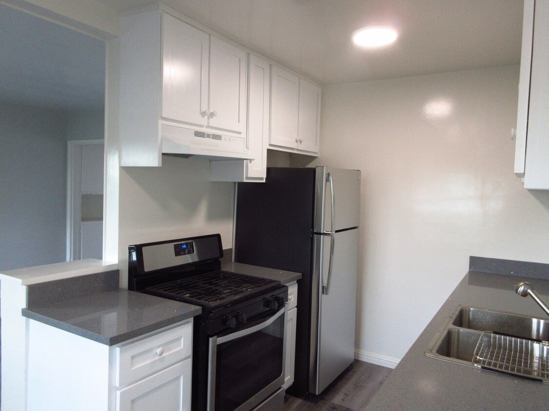 Primary Photo - 1109 Ximeno Ave