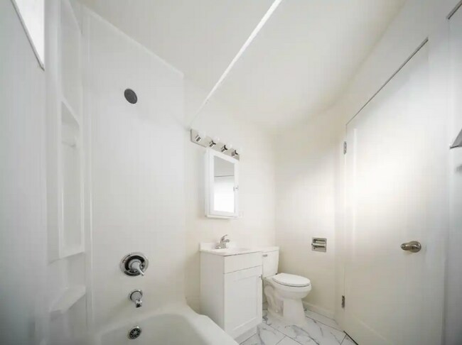 Foto del edificio - 591 W Sherman St