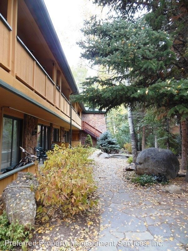 Building Photo - 107 Aspen Mountain Rd