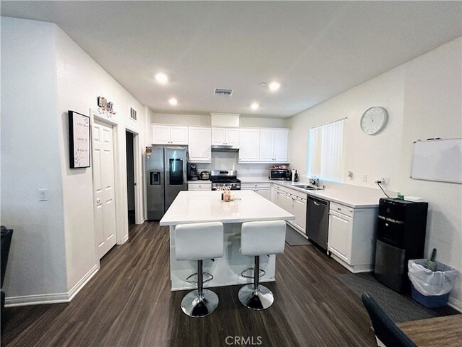 Building Photo - 27961 Via Cholula