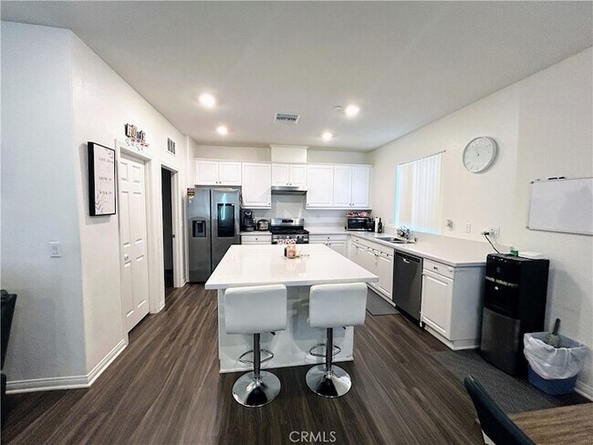 Foto del edificio - 27961 Via Cholula