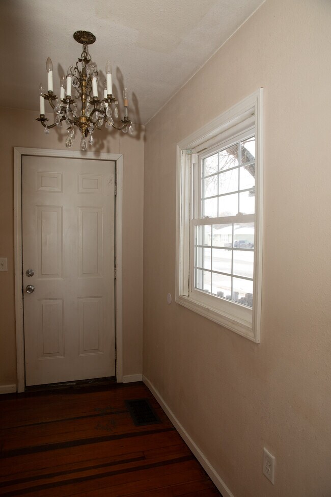 Foto del edificio - 110 20th St NW