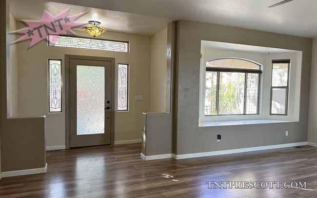 Building Photo - Home in Yavapai Hills HOA~ Winter Special!!