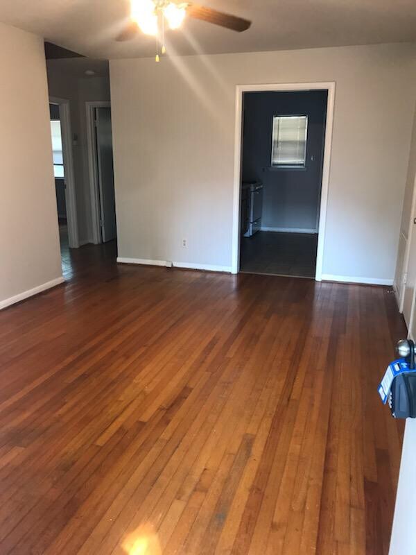 Foto del edificio - 206 N Taylor St