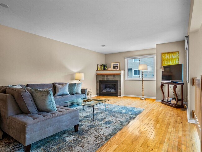 Building Photo - 76 Algonquin Trail