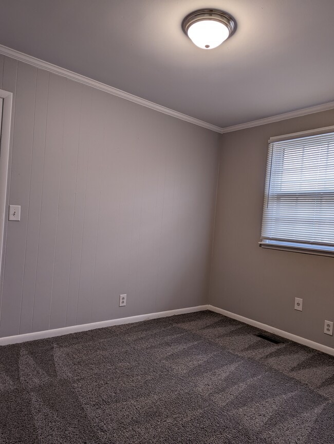 Building Photo - 5125 Whitaker