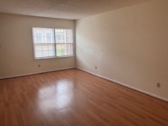 Building Photo - 4629 Old Lantern Way
