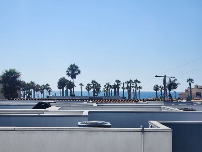 Foto del edificio - 184 Daisy Ave