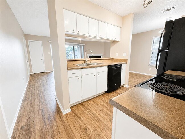 Foto del edificio - 10507 Mellow Ln