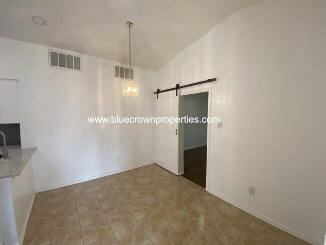 Foto del edificio - 2702 Stonecreek Pl