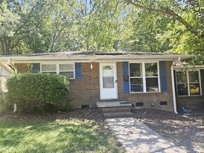 Building Photo - 4707 Highlake Dr