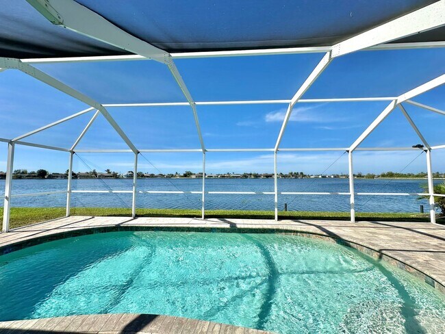 Building Photo - Beautiful Waterfront 3 Bed 2 Bath Home With Heated Pool, Washer/Dryer In Unit & More!