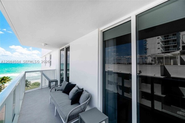 Building Photo - 2401 Collins Ave