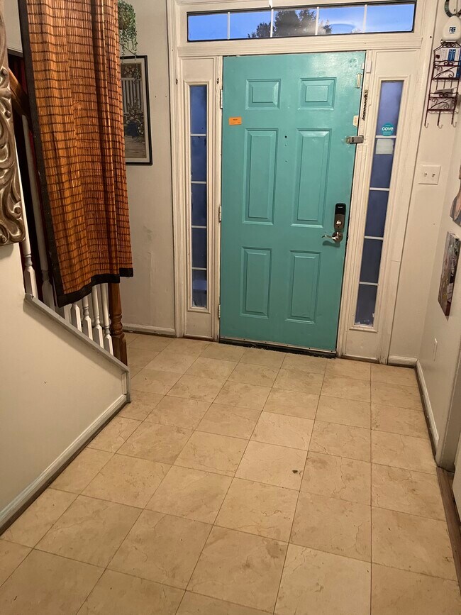 Foto del edificio - 2812 Amherst Ridge Way