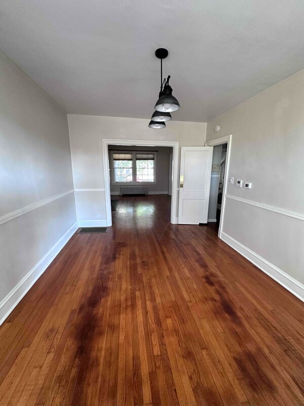 Building Photo - 3423 Ellwood Ave