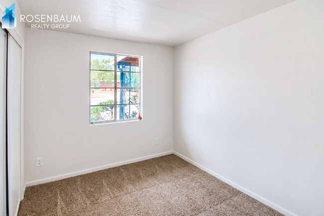 Foto del edificio - Charming 3-beds, 2-baths brick home with Rent-to-Own in Tucson!