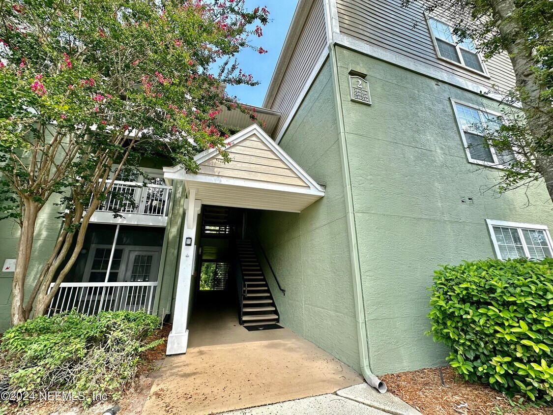 Foto principal - 7701 Timberlin Park Blvd