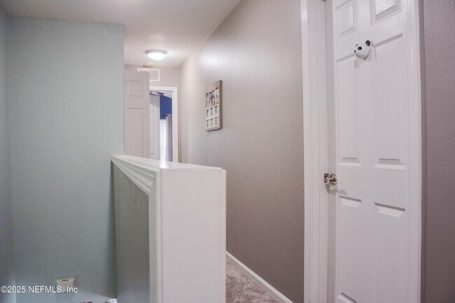Building Photo - 7450 Scarlet Ibis Ln