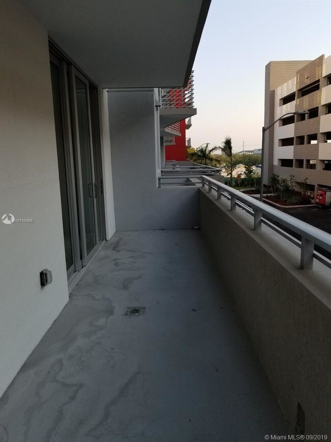 Building Photo - 7875 NW 107th Ave