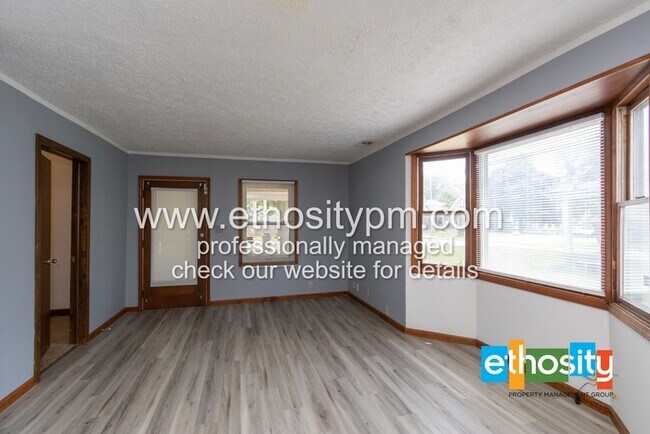 Foto del edificio - 1062 North Berwick Avenue