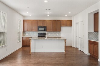 Building Photo - 22207 Woodseem Ct