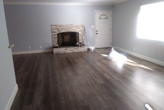Building Photo - 5531 Fallbrook Ave