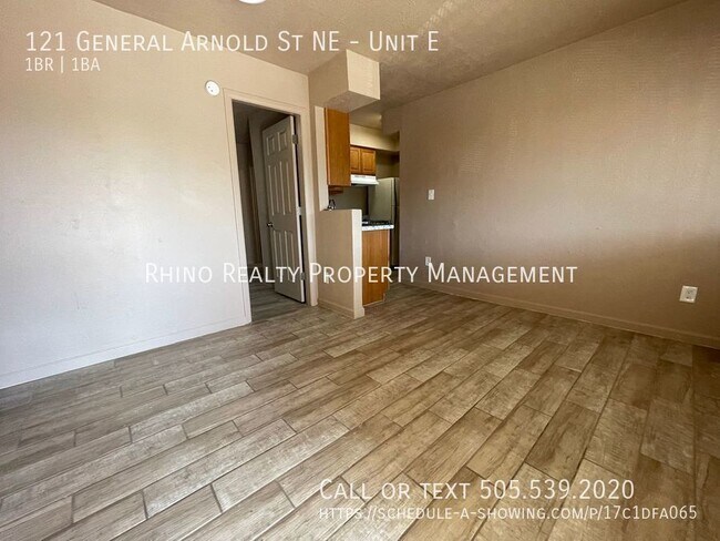 Foto del edificio - 1st Month Rent Free! Lovely 1 Bedroom, 1 B...
