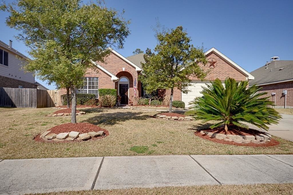 Primary Photo - 14427 Castle Cove Ln