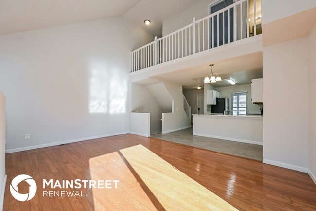 Building Photo - 9844 Fairwood St