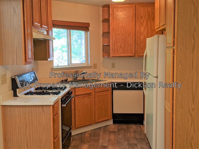 Building Photo - 2675 Sycamore Glen Dr