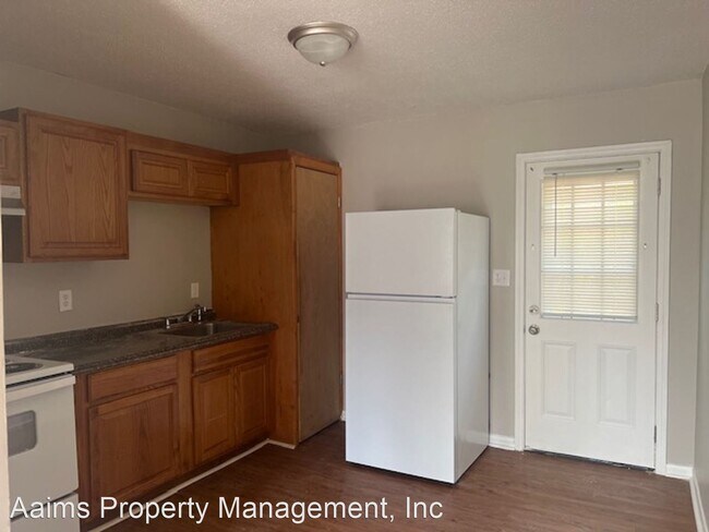 Building Photo - 2 br, 1 bath House - 2318 Edgar Street