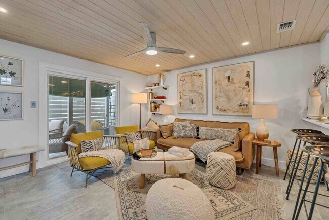 Foto del edificio - 317 Bream Ave