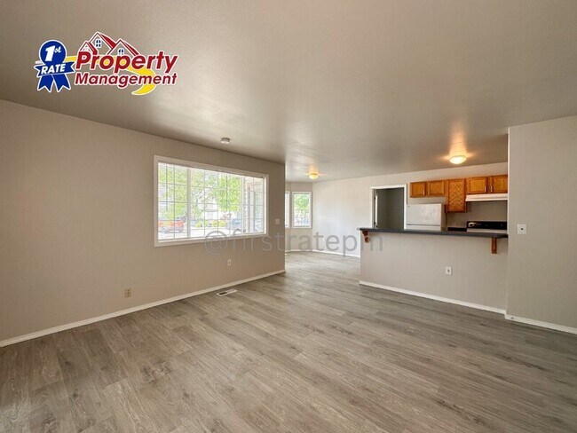 Foto del edificio - 5788 W Clearview Ln