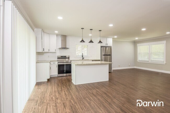 Building Photo - 2197 Earwood Drive Southwest, Marietta, GA...