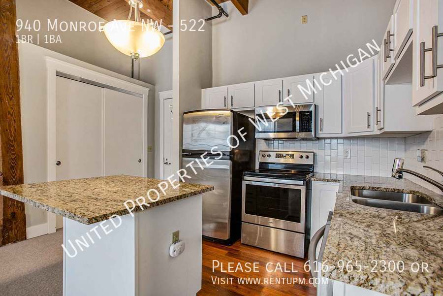 Primary Photo - Available Now | Stunning 1 Bed 1 Bath Cond...