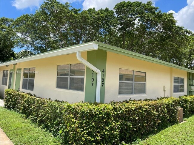 Building Photo - 4107 NW 88th Ave