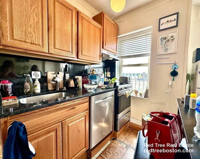 Photo - 108 Myrtle St Apartment