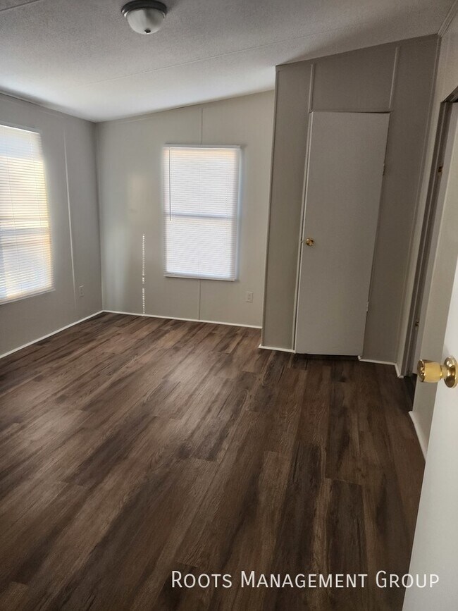 Building Photo - Home Available to Lease - Apply Today!