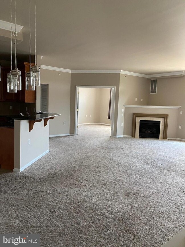 Building Photo - 643 Masterson Ct