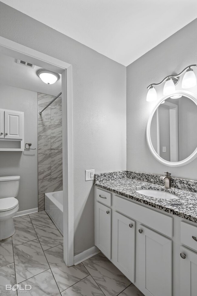 Building Photo - Beautiful 3 bedrooms 2 bathrooms in Benton