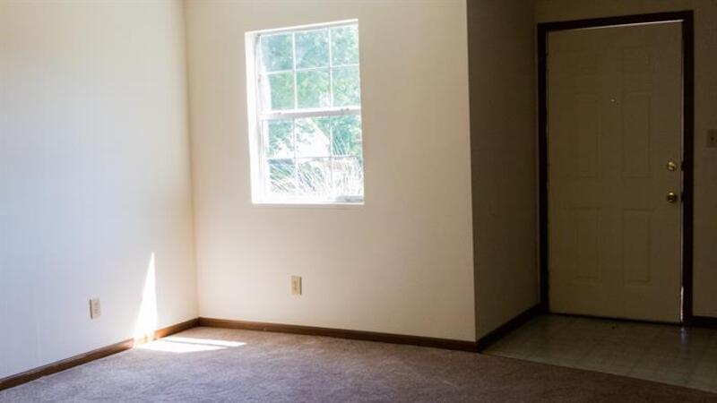 Building Photo - 74 Boncarbo Ln