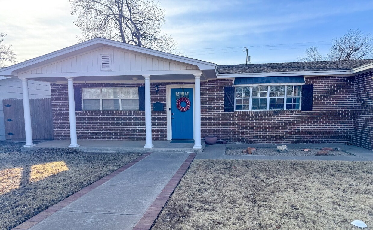 Foto del edificio - Updated 3-Bedroom, 2-Bath Home — Now Pre-Leasing!