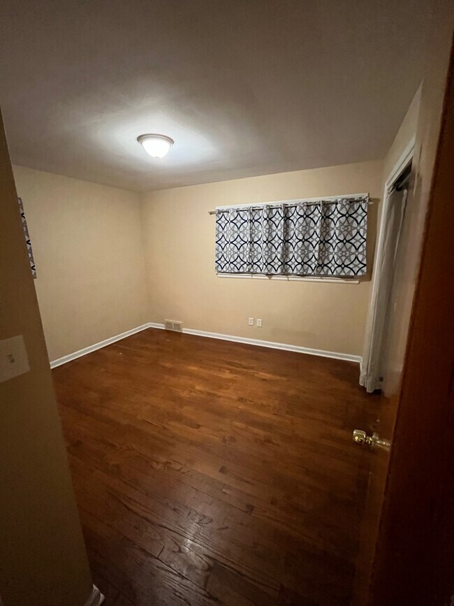 17731 Lennane, Redford Charter Township, MI 48240 House Rental in