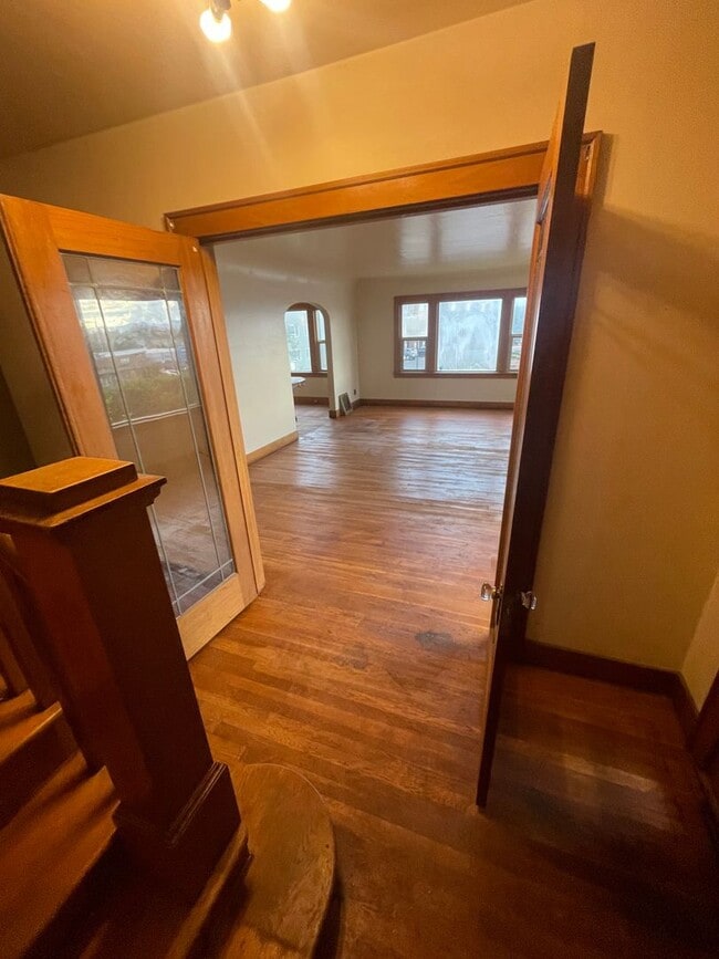 Building Photo - 3950 Northwest Ave