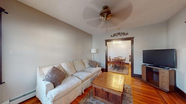 Foto del edificio - 139 Hillsdale Rd