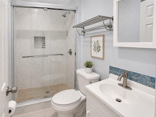 Foto del edificio - 40-36-4077 77th St