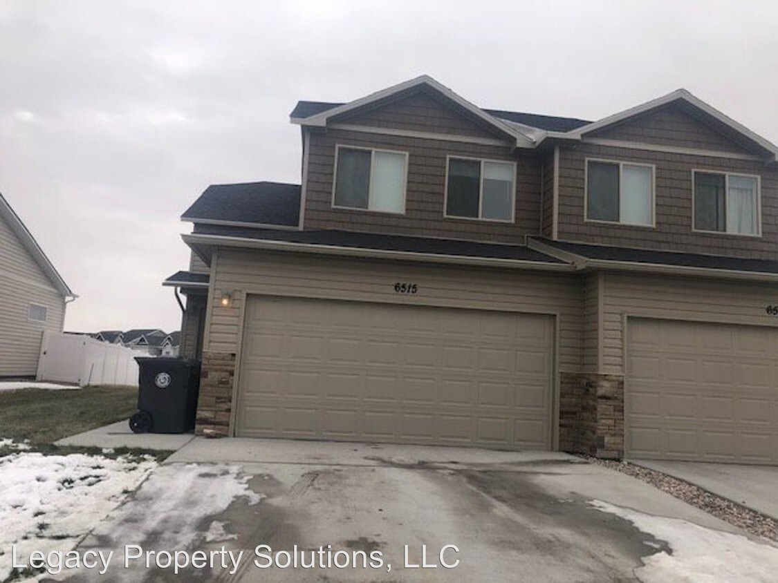 Foto principal - 6515 Kicking Horse Ct